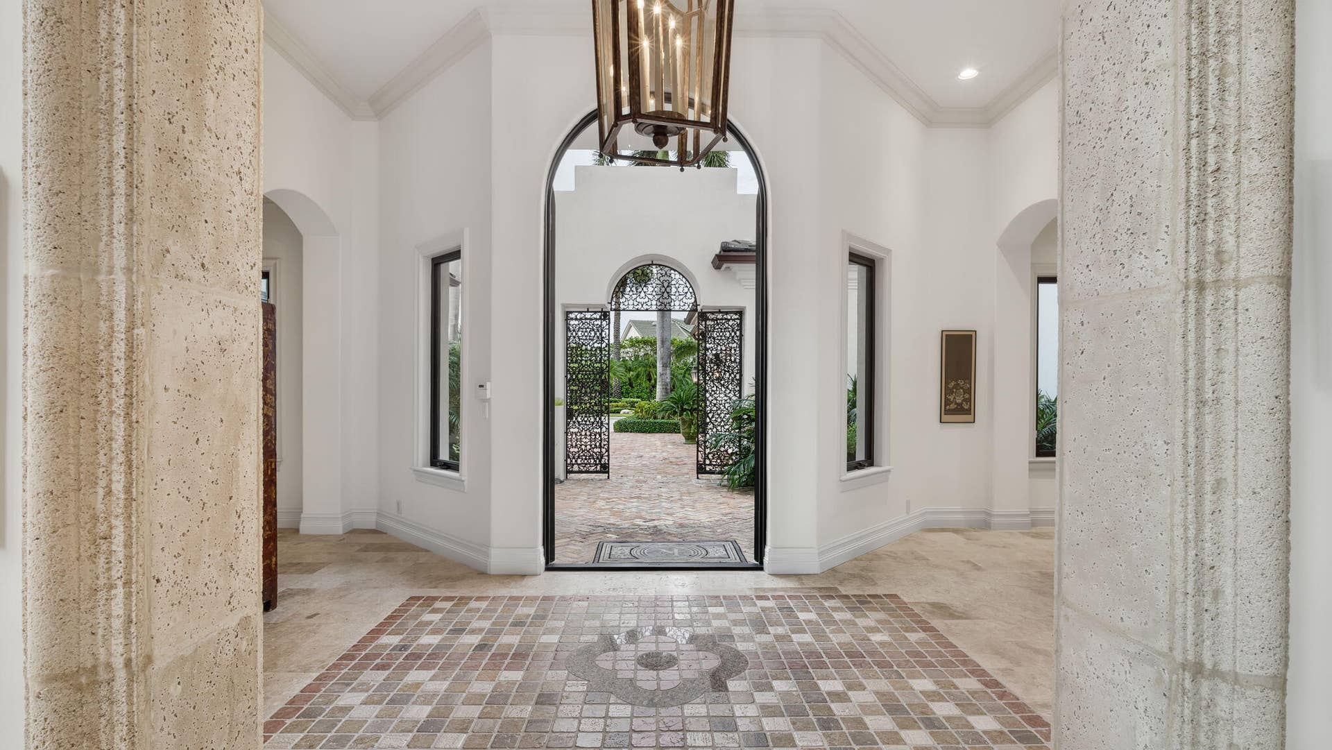 1014 Grand Court, Highland Beach, FL 33487 Entrance Foyer into home