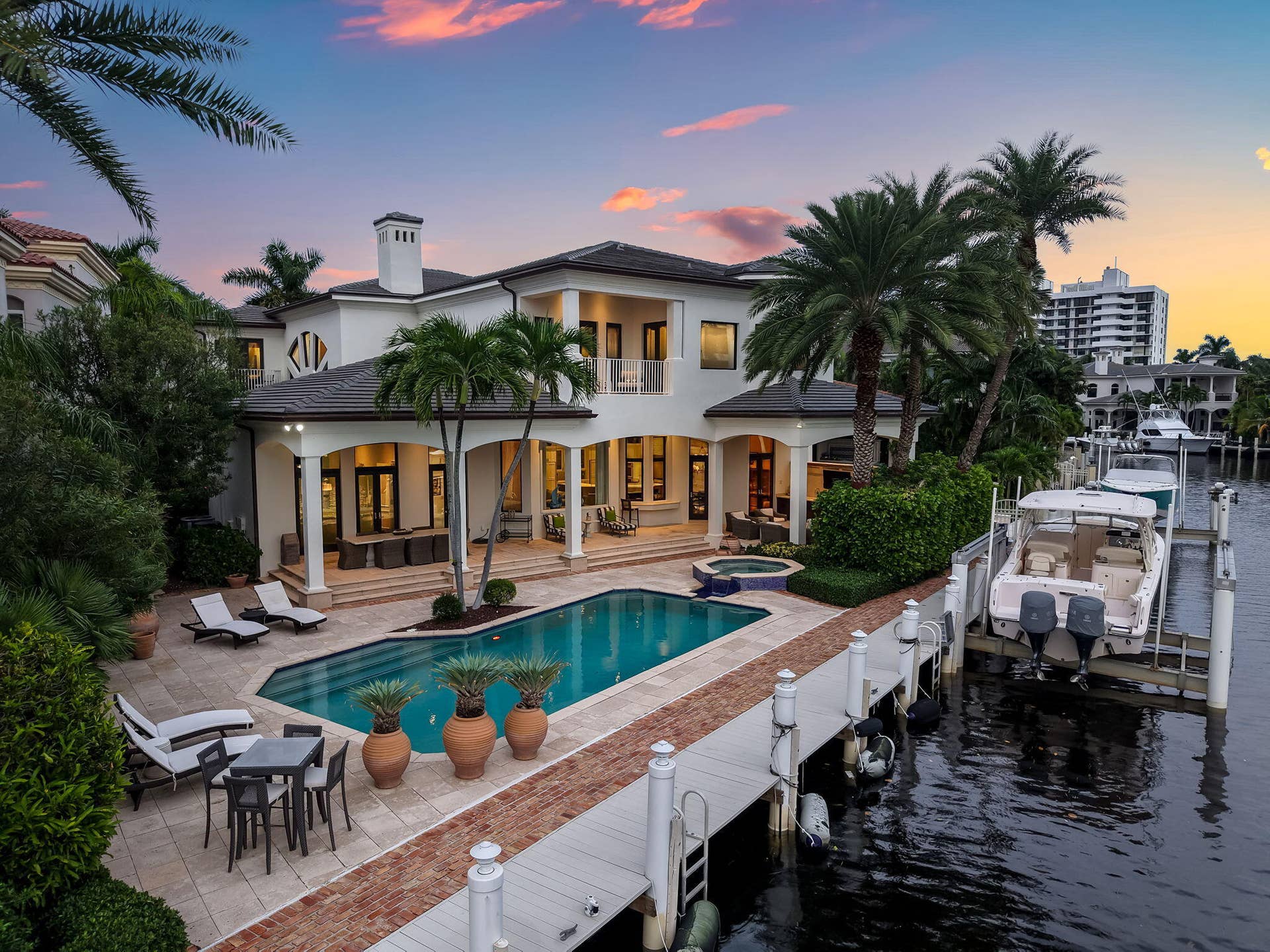 1014 Grand Court, Highland Beach, FL 33487 24,000 lb Boat Lift, on side canal