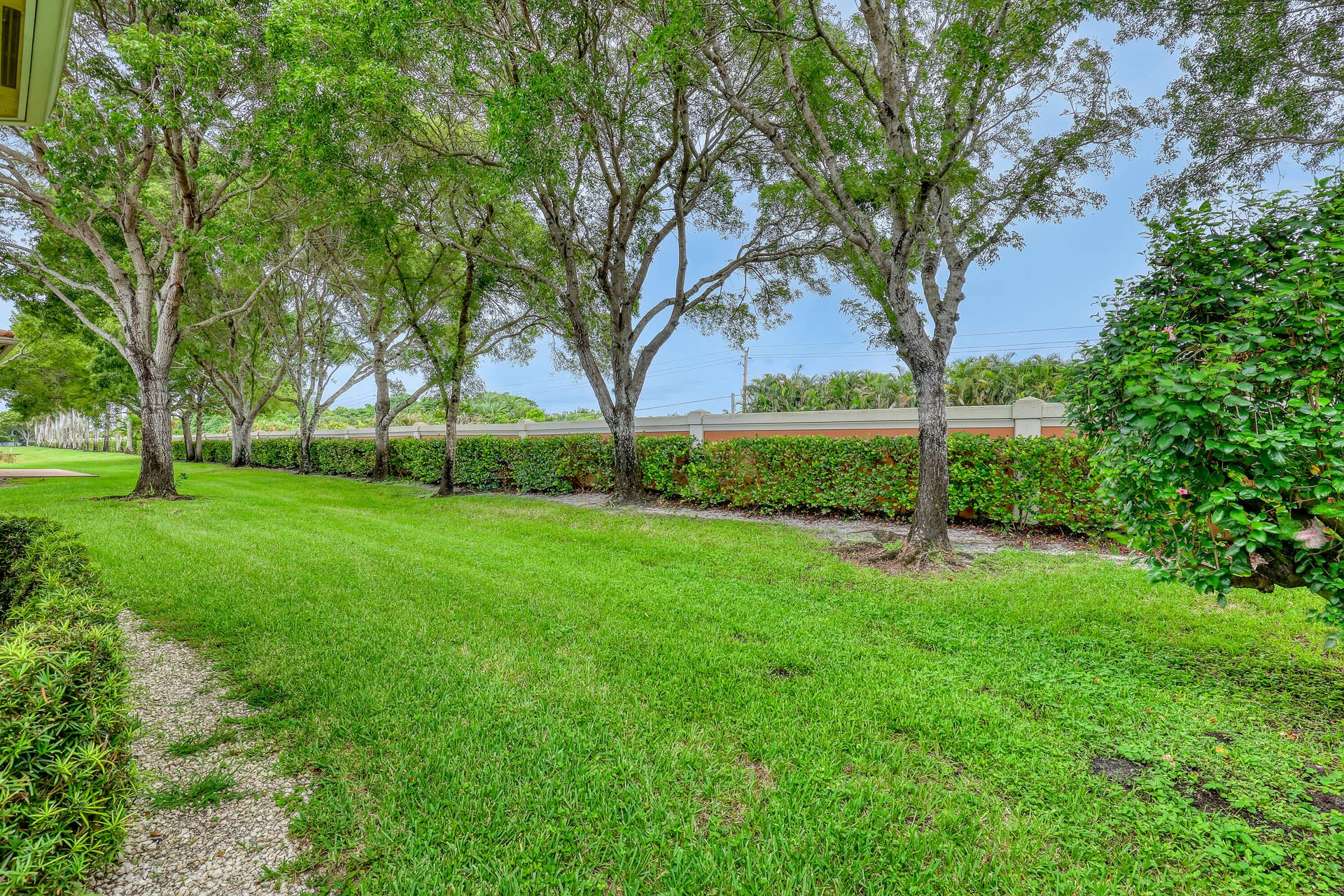 8933 Via Brilliante, #8933, Wellington, FL 33411 Private Backyard