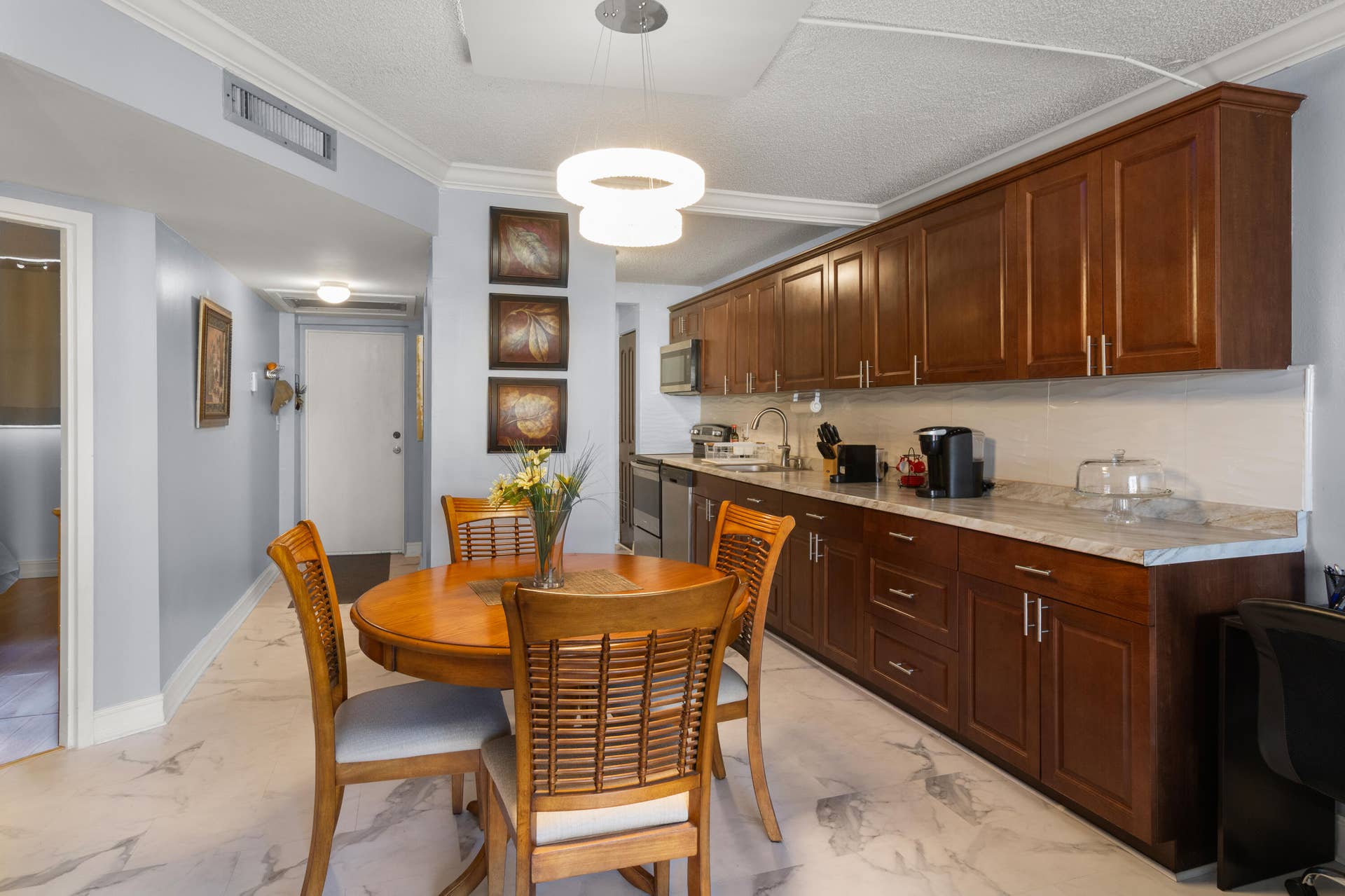 5300 NE 24TH Terrace, #422C, Fort Lauderdale, FL 33308 indoor 2