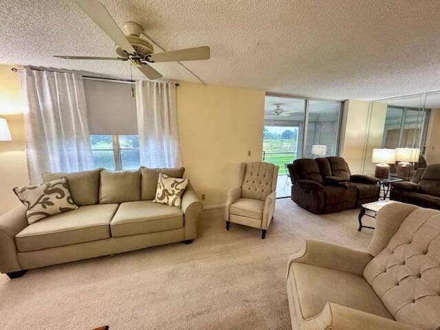 6200 NW 2ND Avenue, #212, Boca Raton, FL 33487 den w/sofabed