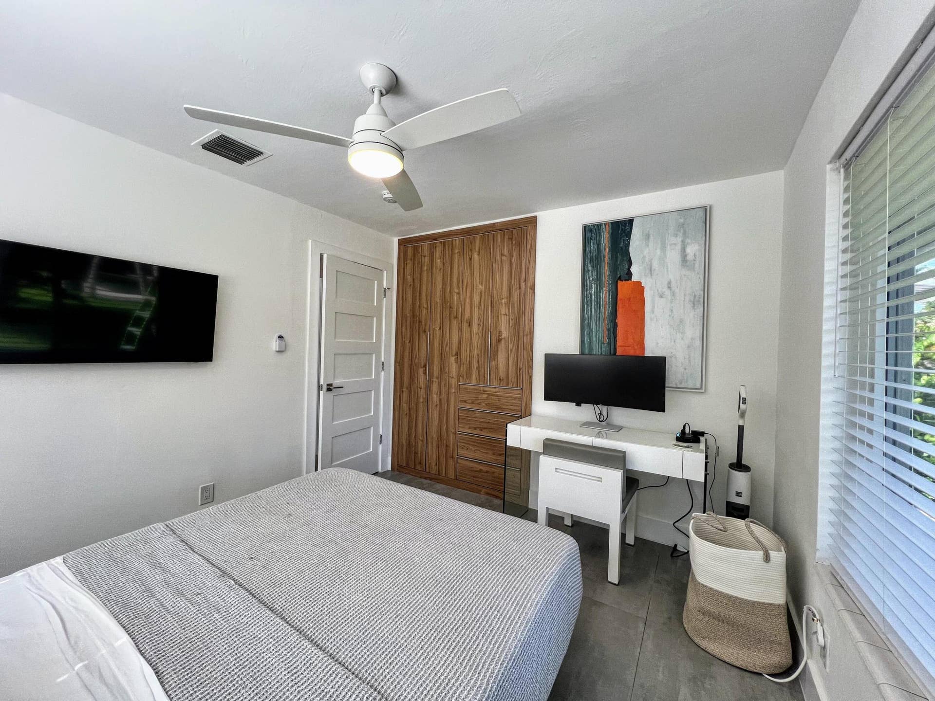 317 NW 26TH Court, Wilton Manors, Wilton Manors, FL 33311 IMG_1870
