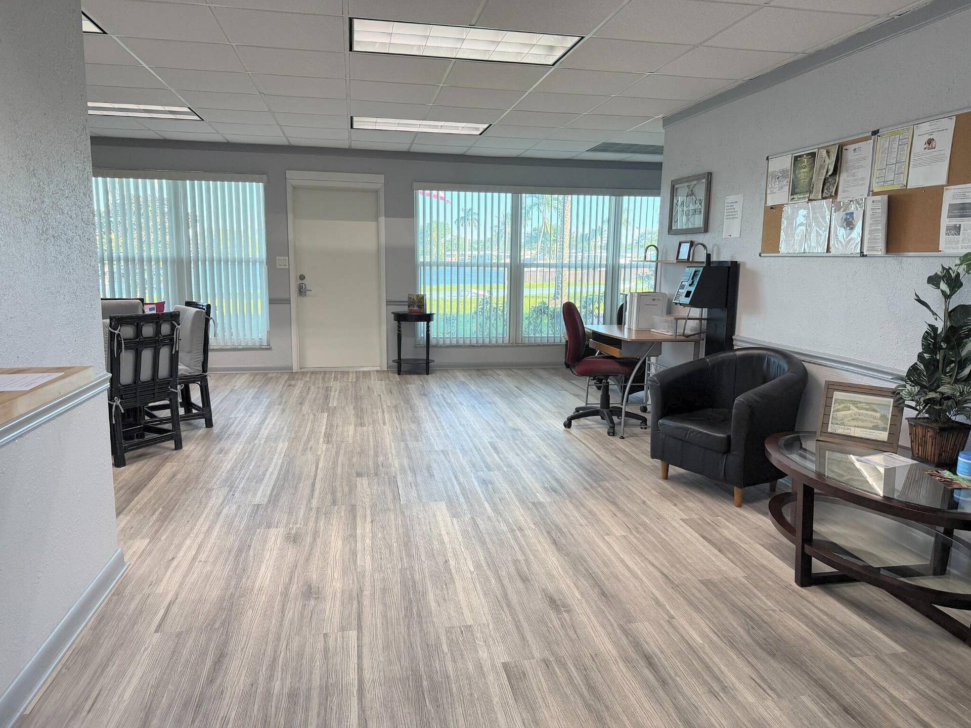 2309 PARK Lane, #210, Hollywood, FL 33021 Office area