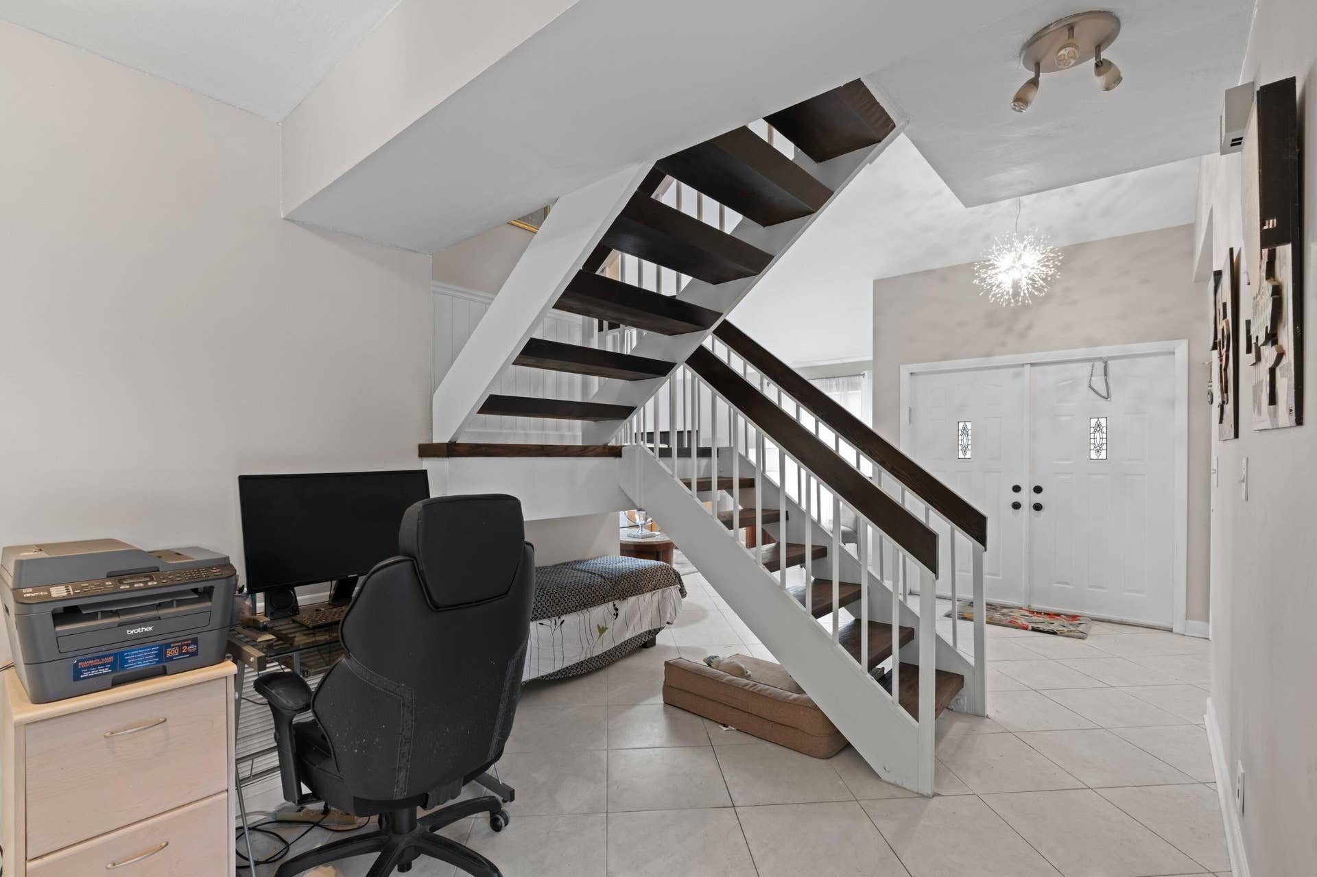 21589 Casa Monte Court, Boca Raton, FL 33433 Stairwell