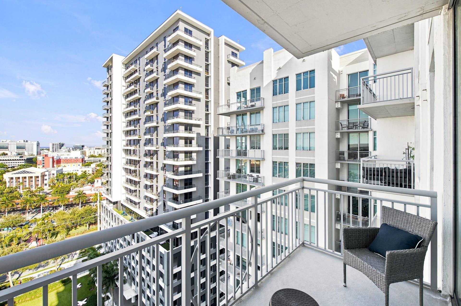 300 S Australian Avenue, #1404, West Palm Beach, FL 33401 32__dsc2961