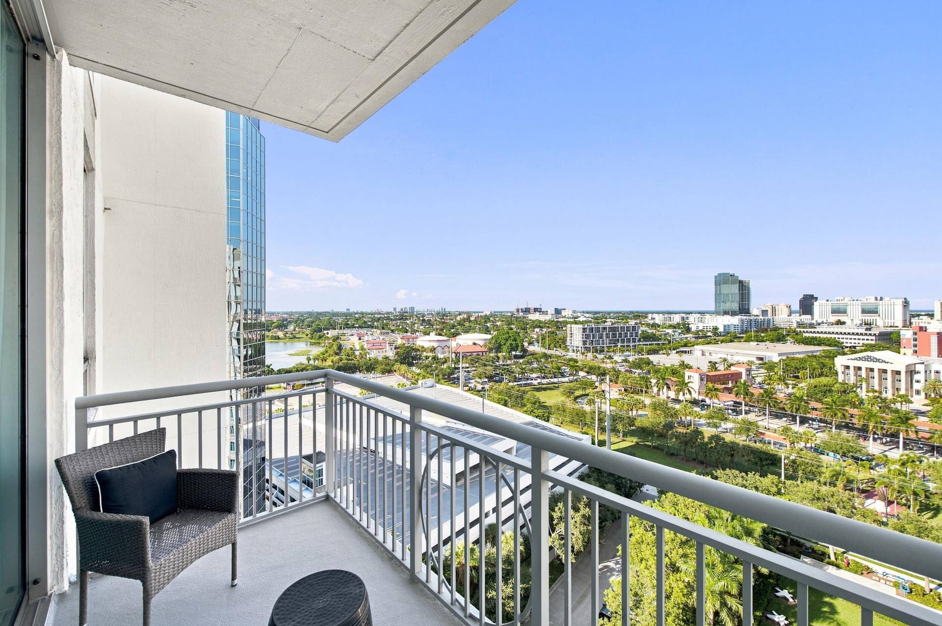 300 S Australian Avenue, #1404, West Palm Beach, FL 33401 29__dsc2946