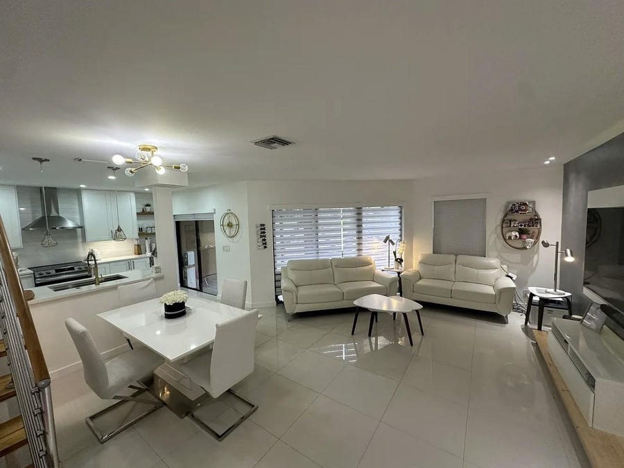 Property photo for 8811 W SUNRISE Boulevard, Plantation, FL