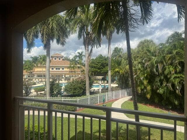 6426 EMERALD DUNES Drive, #206, West Palm Beach, FL 33411 IMG_1887