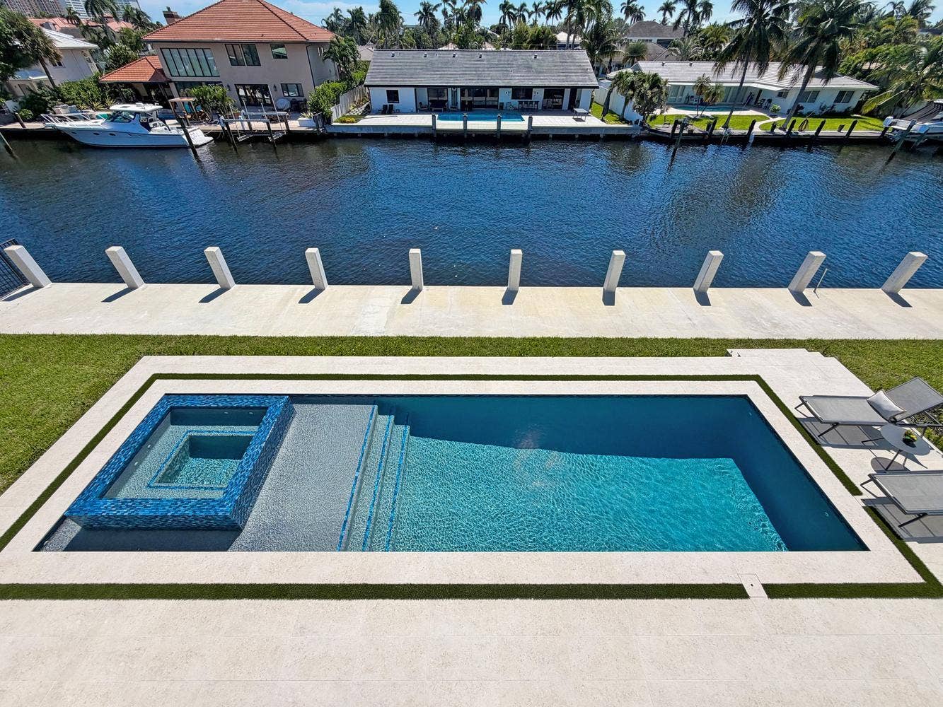 2856 NE 26th Street, Fort Lauderdale, FL 33305 081-014-2856 NE 26th St-1334x1000