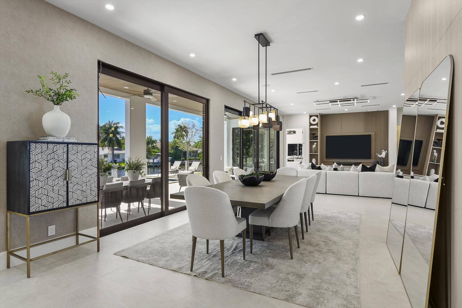 2856 NE 26th Street, Fort Lauderdale, FL 33305 015-065-2856 NE 26th St-1499x1000