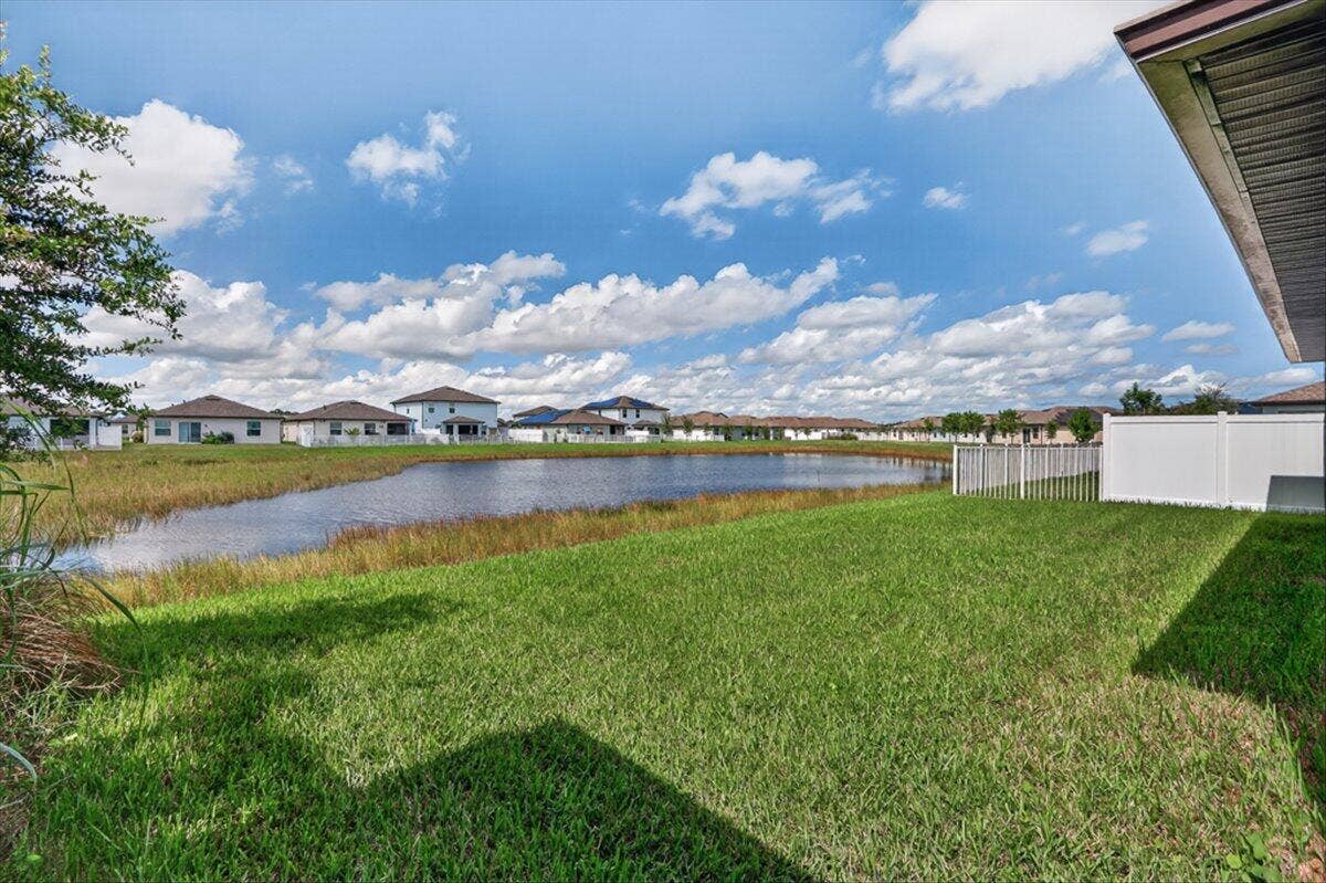 5127 MONTECRISTO Terrace, Fort Pierce, FL 34951 45-038_IMG_9380