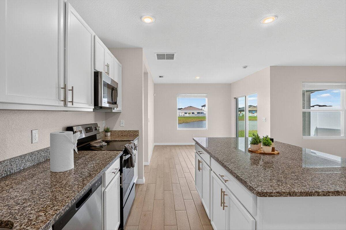 5127 MONTECRISTO Terrace, Fort Pierce, FL 34951 13-040_IMG_9275