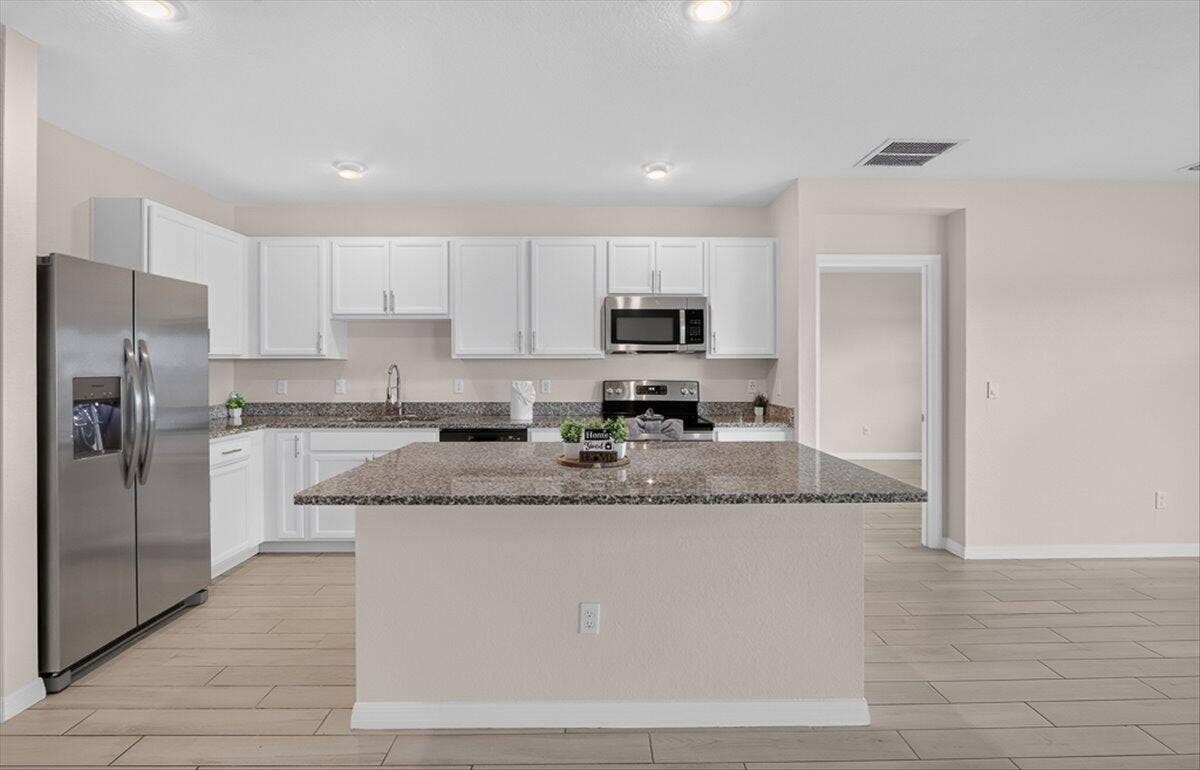 5127 MONTECRISTO Terrace, Fort Pierce, FL 34951 11-047_IMG_9234