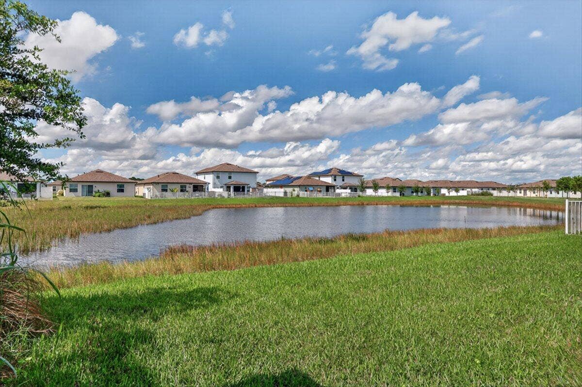 5127 MONTECRISTO Terrace, Fort Pierce, FL 34951 44-024_IMG_9382