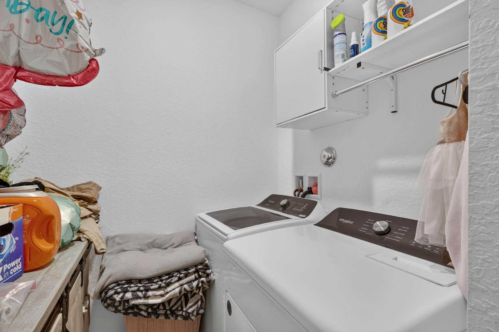 27_Laundry