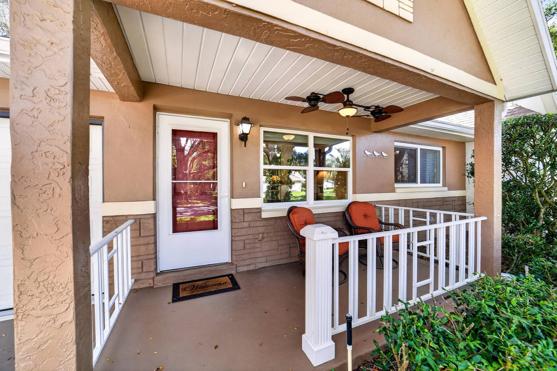 9675 SW 85th Avenue, #B, Ocala, FL 34481 Porch with Ceiling Fan