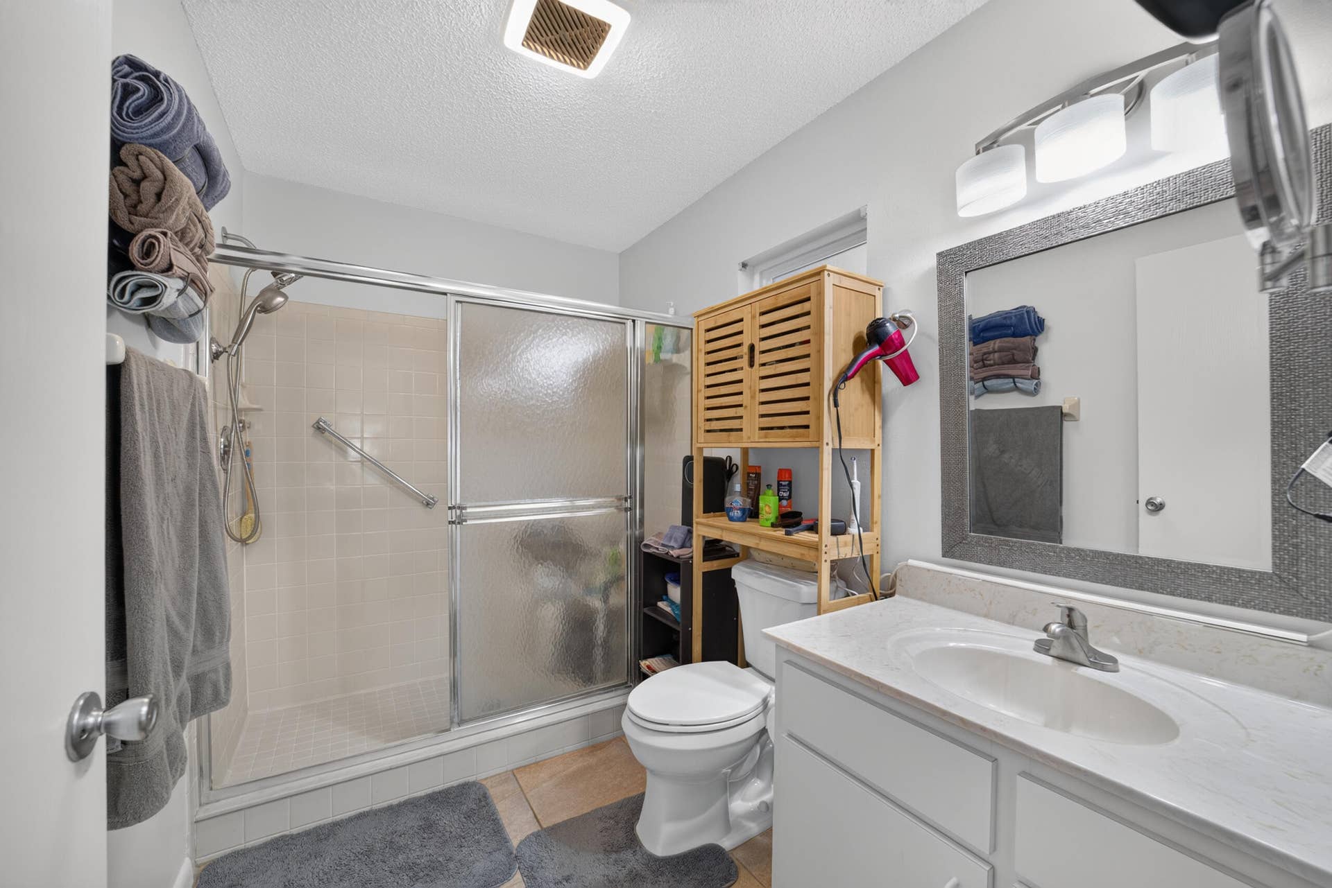 9675 SW 85th Avenue, #B, Ocala, FL 34481 Master Bathroom with Shower