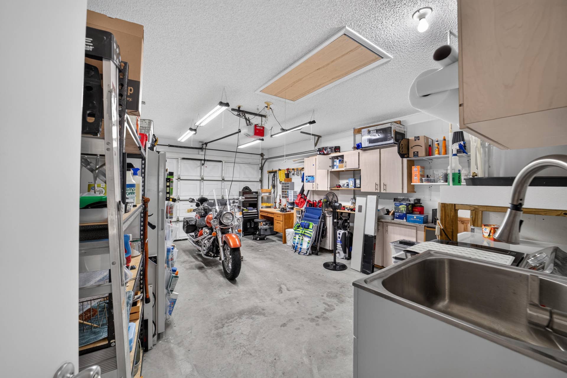 9675 SW 85th Avenue, #B, Ocala, FL 34481 Garage - Freezer Included
