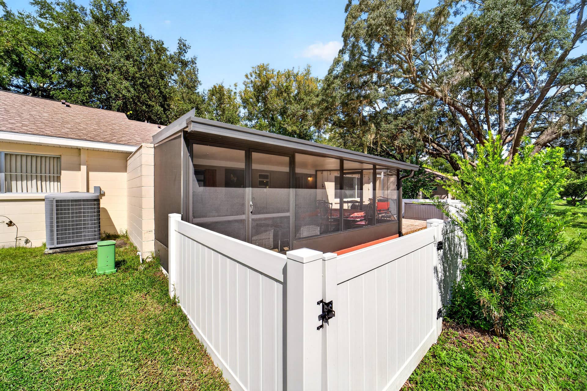 9675 SW 85th Avenue, #B, Ocala, FL 34481 Fully Fenced - Vinyl