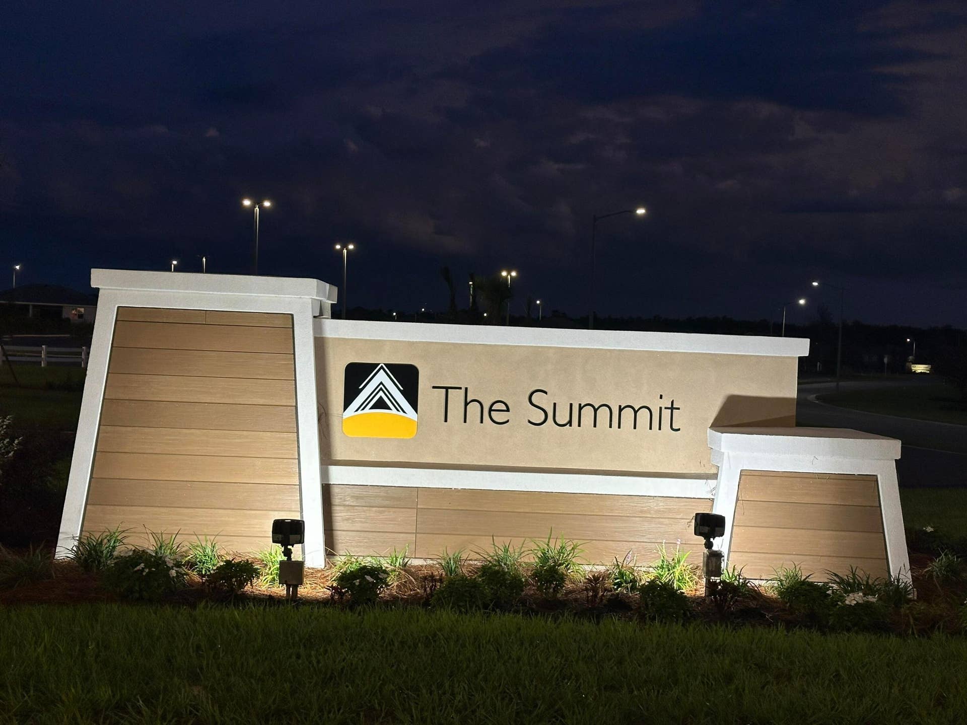 9675 SW 85th Avenue, #B, Ocala, FL 34481 The Summit Clubhouse