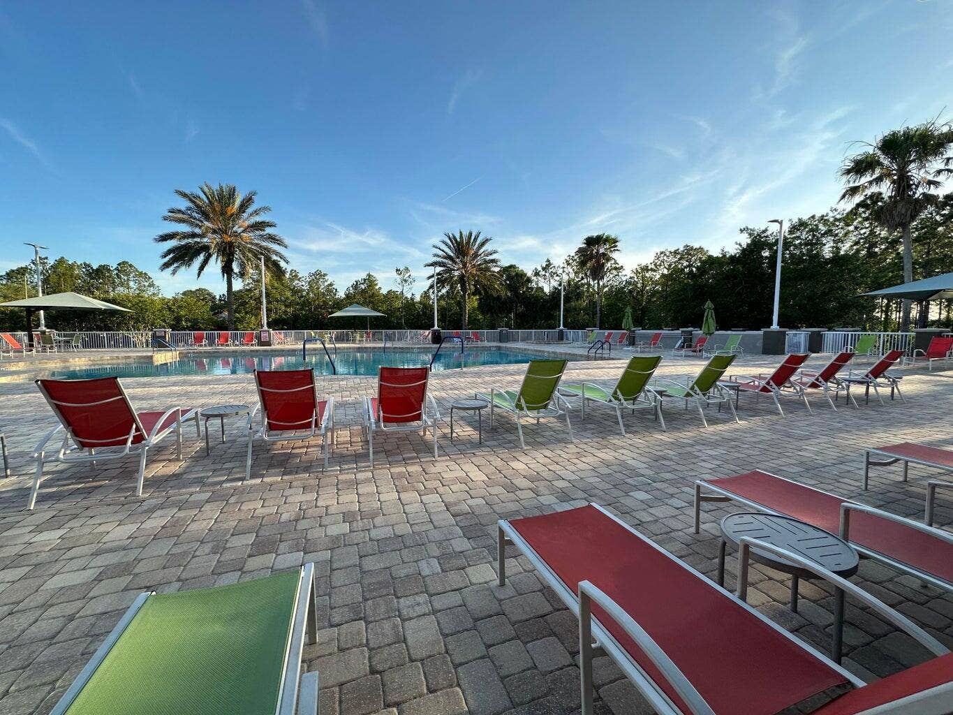 9675 SW 85th Avenue, #B, Ocala, FL 34481 OTOW Pool Chaises