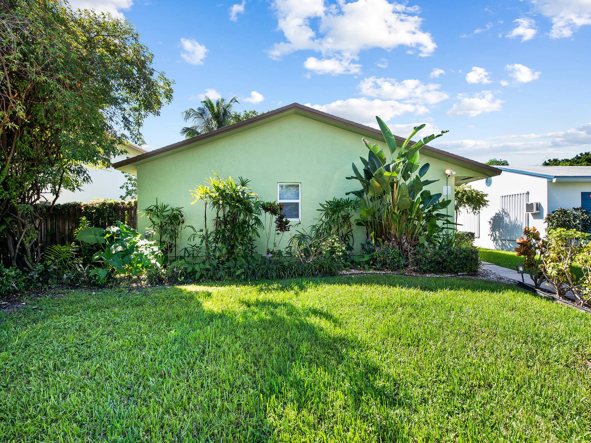 304 SW 16th Court, #1-3, Fort Lauderdale, FL 33315 DSC_9672