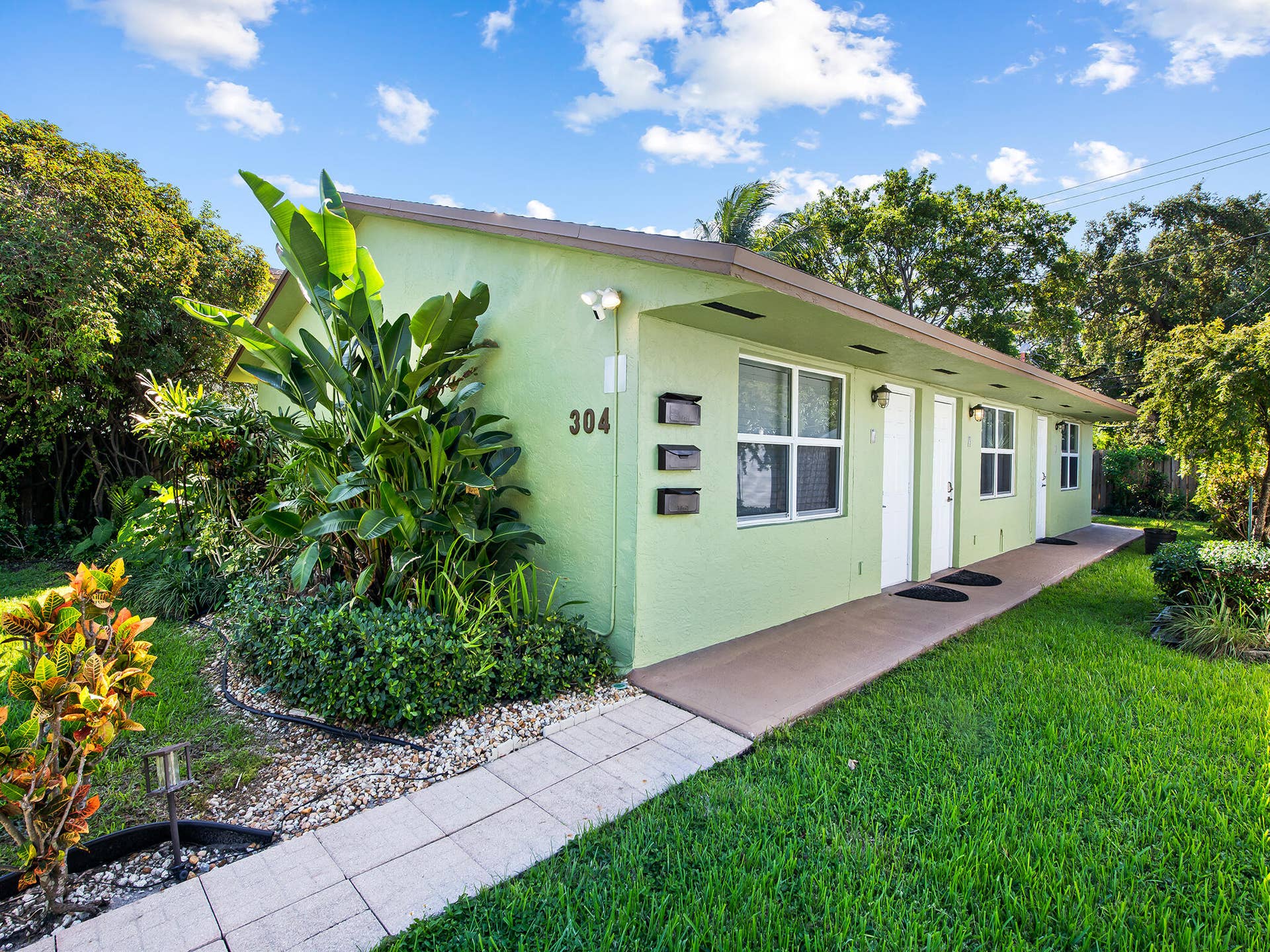 304 SW 16th Court, #1-3, Fort Lauderdale, FL 33315 DSC_9678