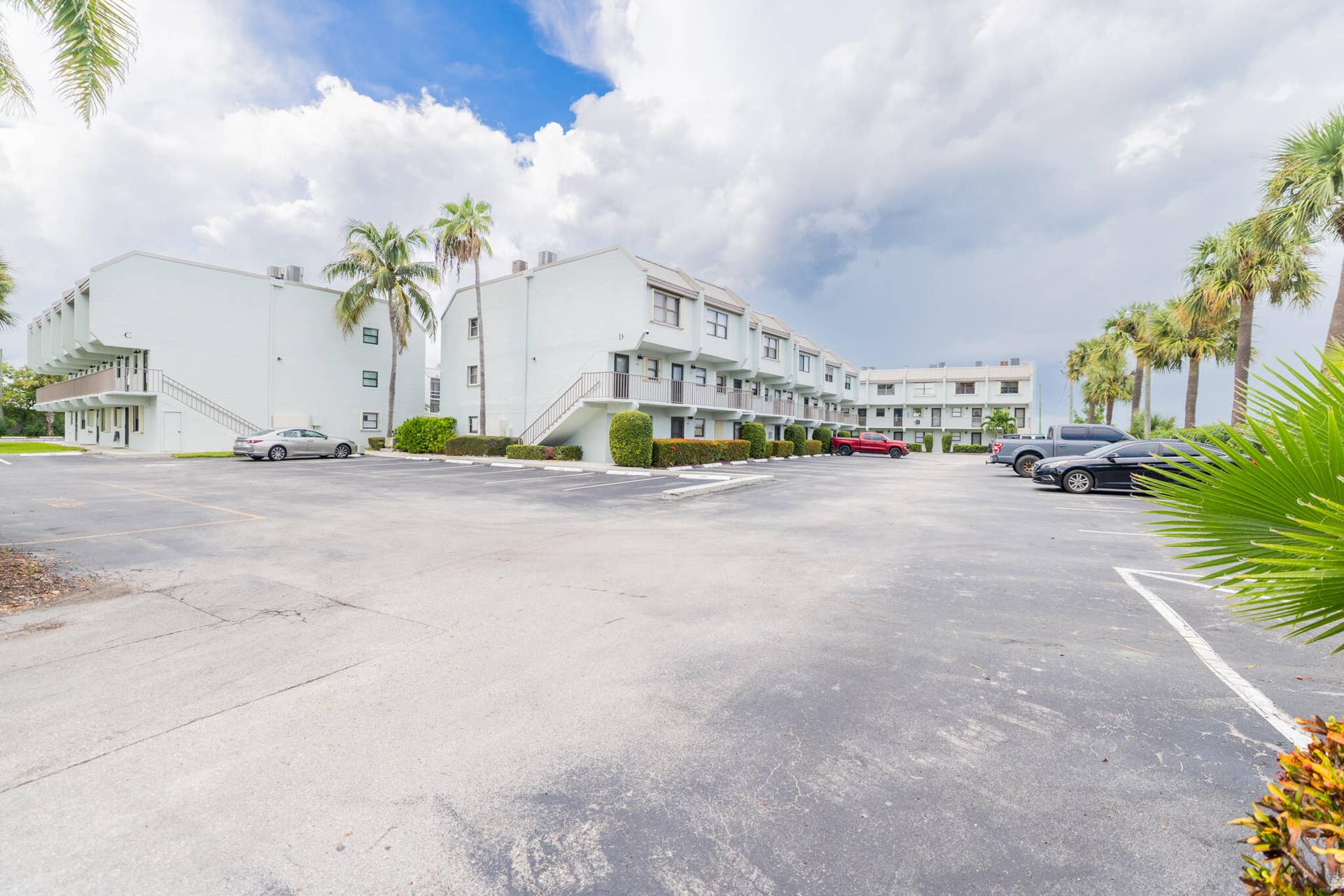 1300 SEAWAY Drive, #4, Fort Pierce, FL 34949 Nunez Property Photos-3