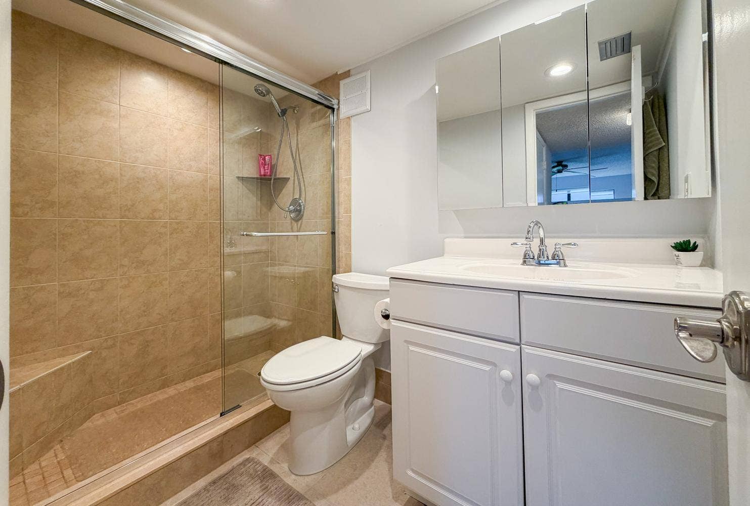 5333 SE Miles Grant Road, #205, Stuart, FL 34997 014-008-5333 SE Miles Grant-1483x1000