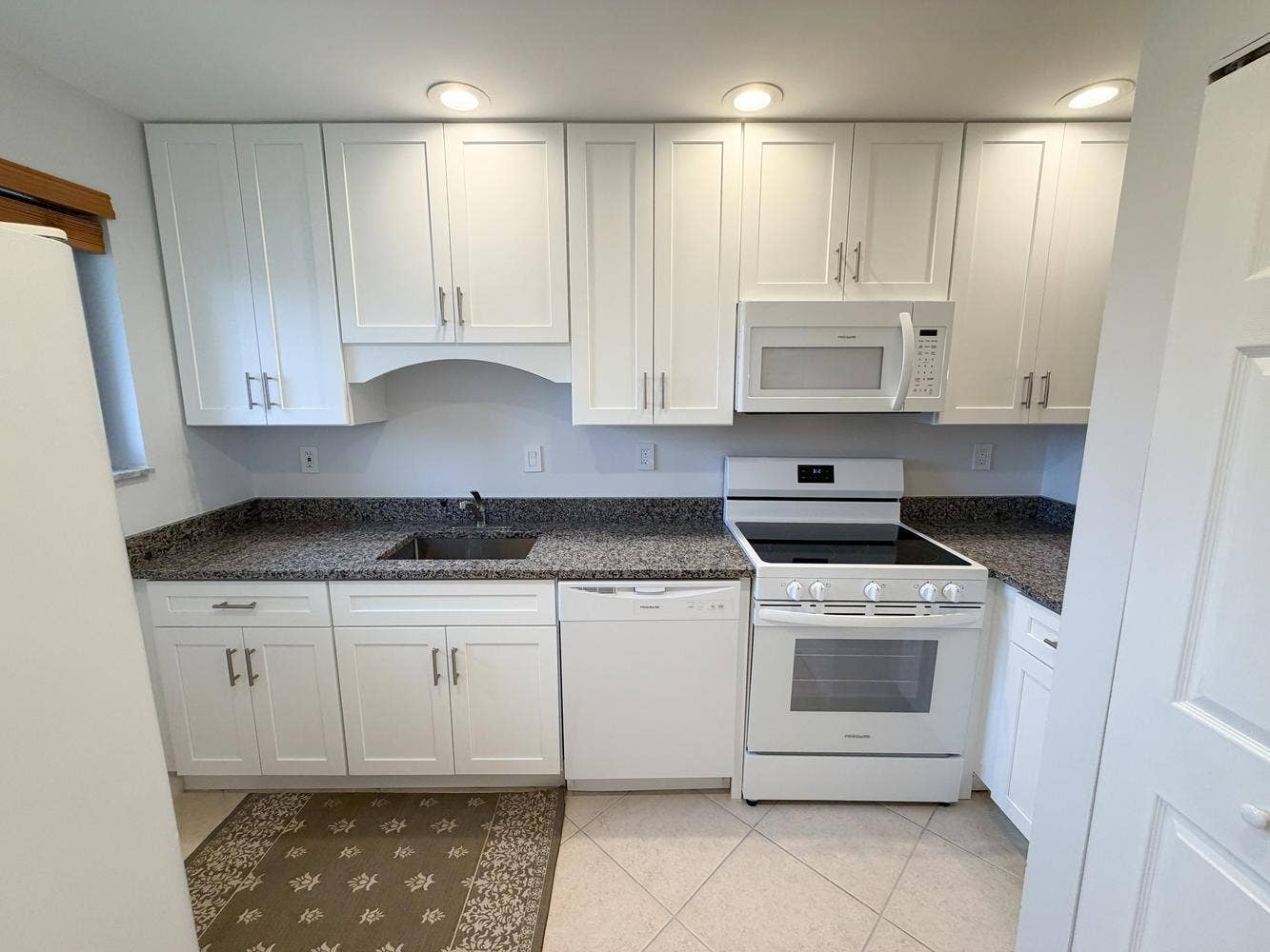 5333 SE Miles Grant Road, #205, Stuart, FL 34997 010-014-5333 SE Miles Grant-1334x1000
