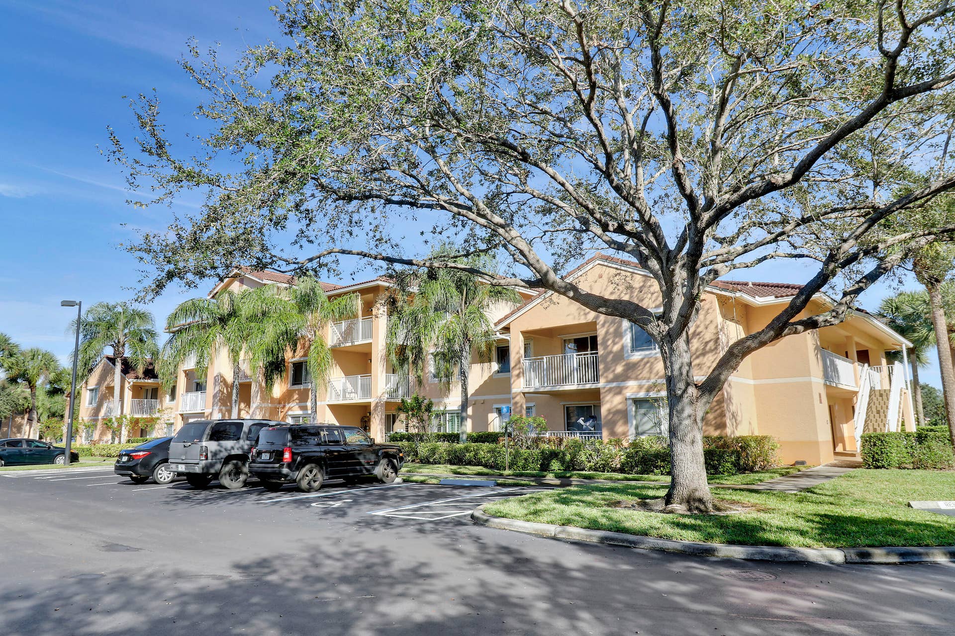 181 SW PALM Drive, #207, Port St. Lucie, Port St Lucie, FL 34986 House-32