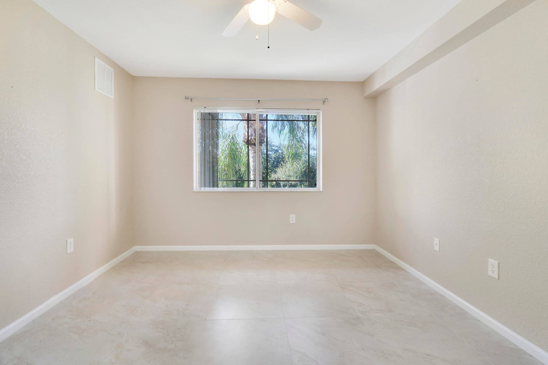 181 SW PALM Drive, #207, Port St. Lucie, Port St Lucie, FL 34986 House-41