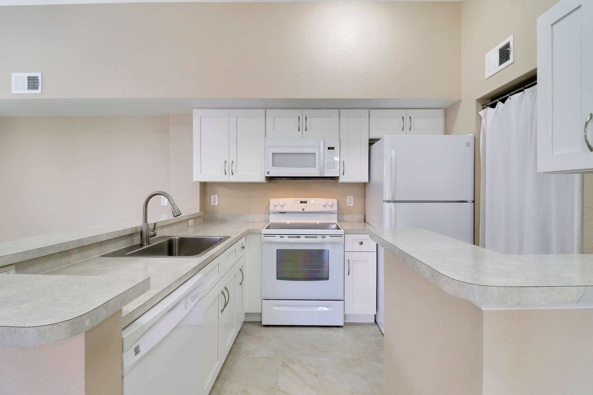 181 SW PALM Drive, #207, Port St. Lucie, Port St Lucie, FL 34986 House-14