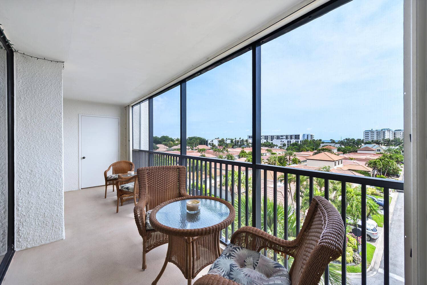 1605 S Us Highway 1, #M3-502, Jupiter, Jupiter, FL 33477 Screened in Balcony