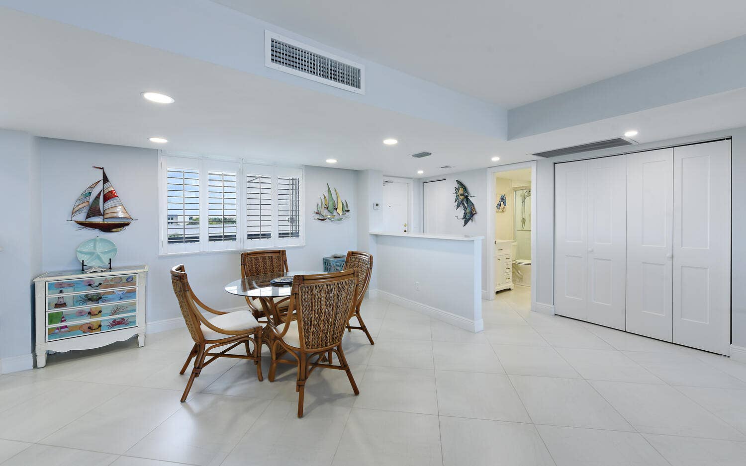 1605 S Us Highway 1, #M3-502, Jupiter, Jupiter, FL 33477 Entry-Dining area