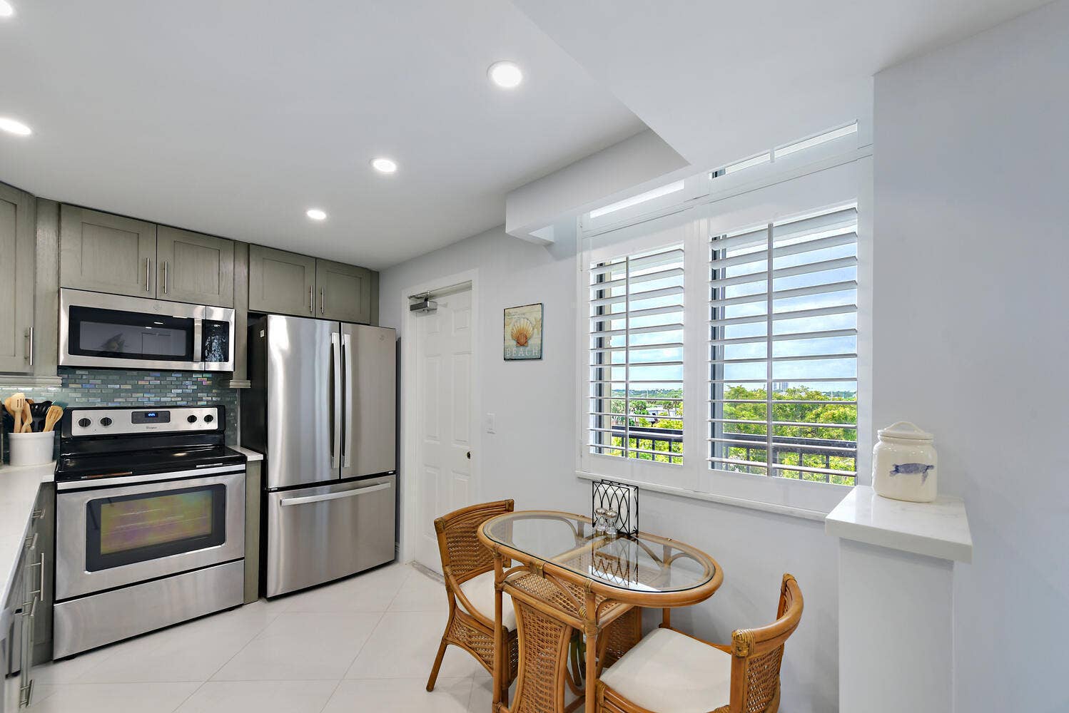 1605 S Us Highway 1, #M3-502, Jupiter, Jupiter, FL 33477 Kitchen