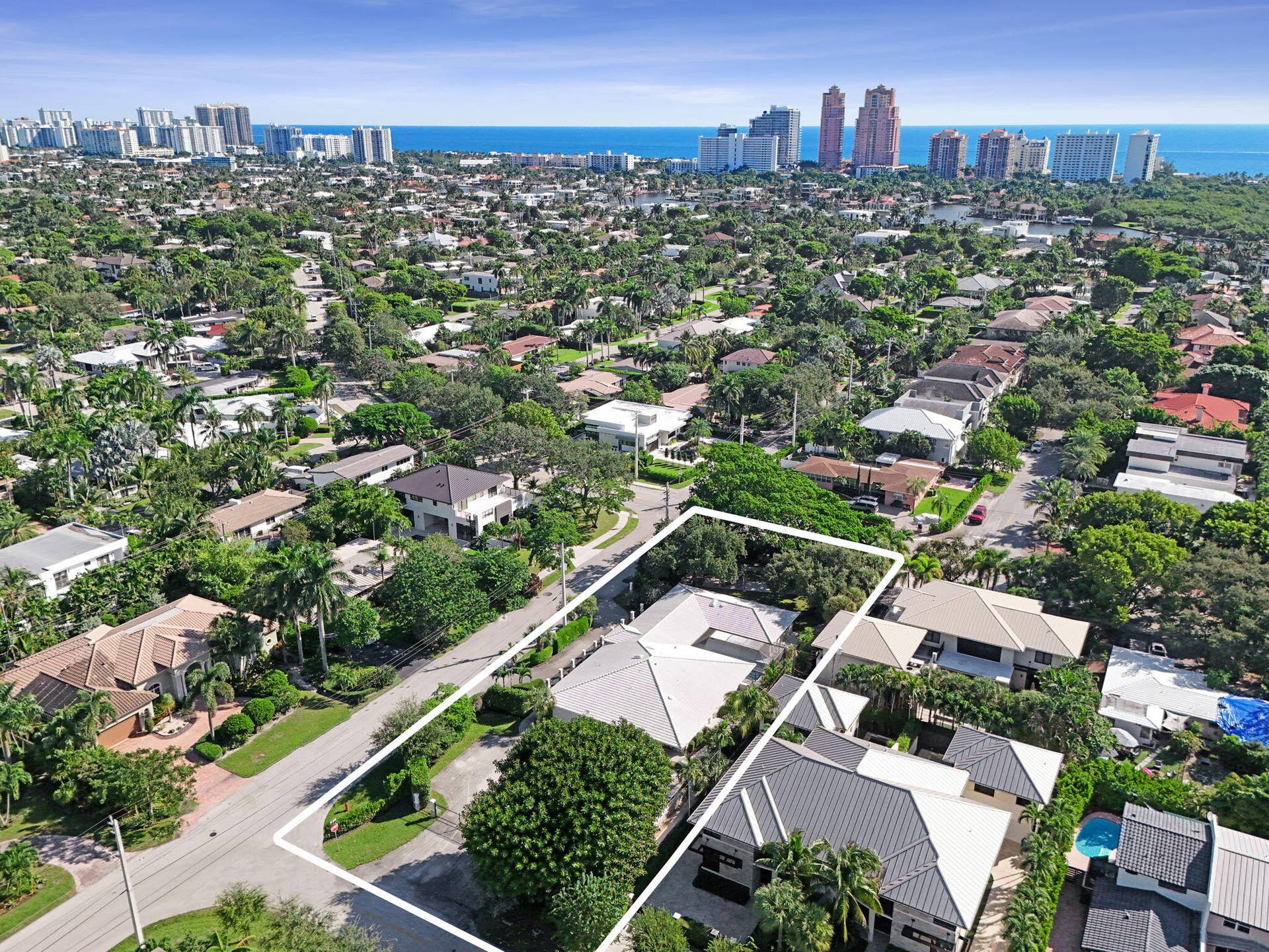 2600 NE 21st Street, Fort Lauderdale, FL 33305 3-web-or-mls-CAM_20261013101952_0071_W