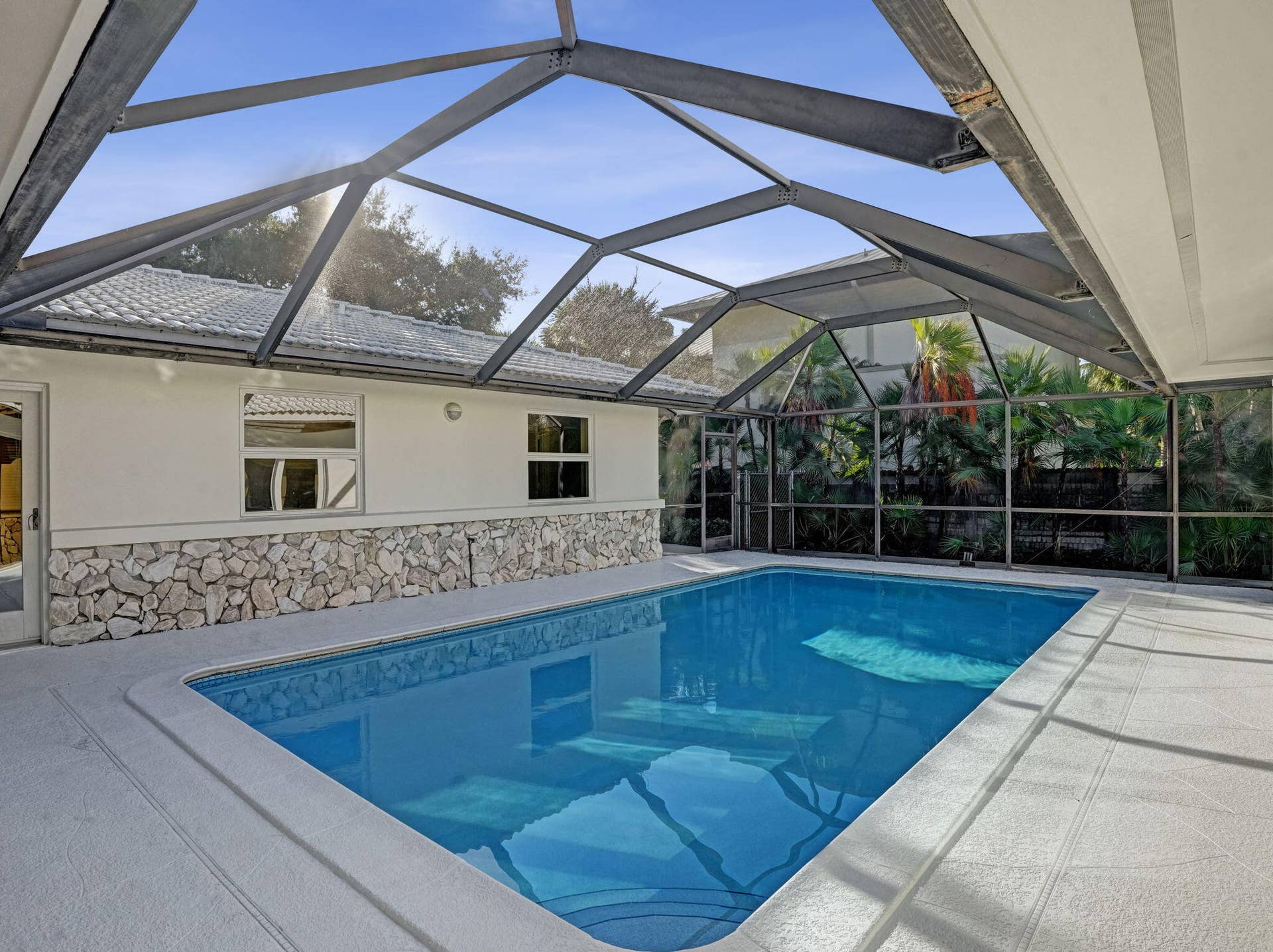 2600 NE 21st Street, Fort Lauderdale, FL 33305 66-web-or-mls-DSC07400