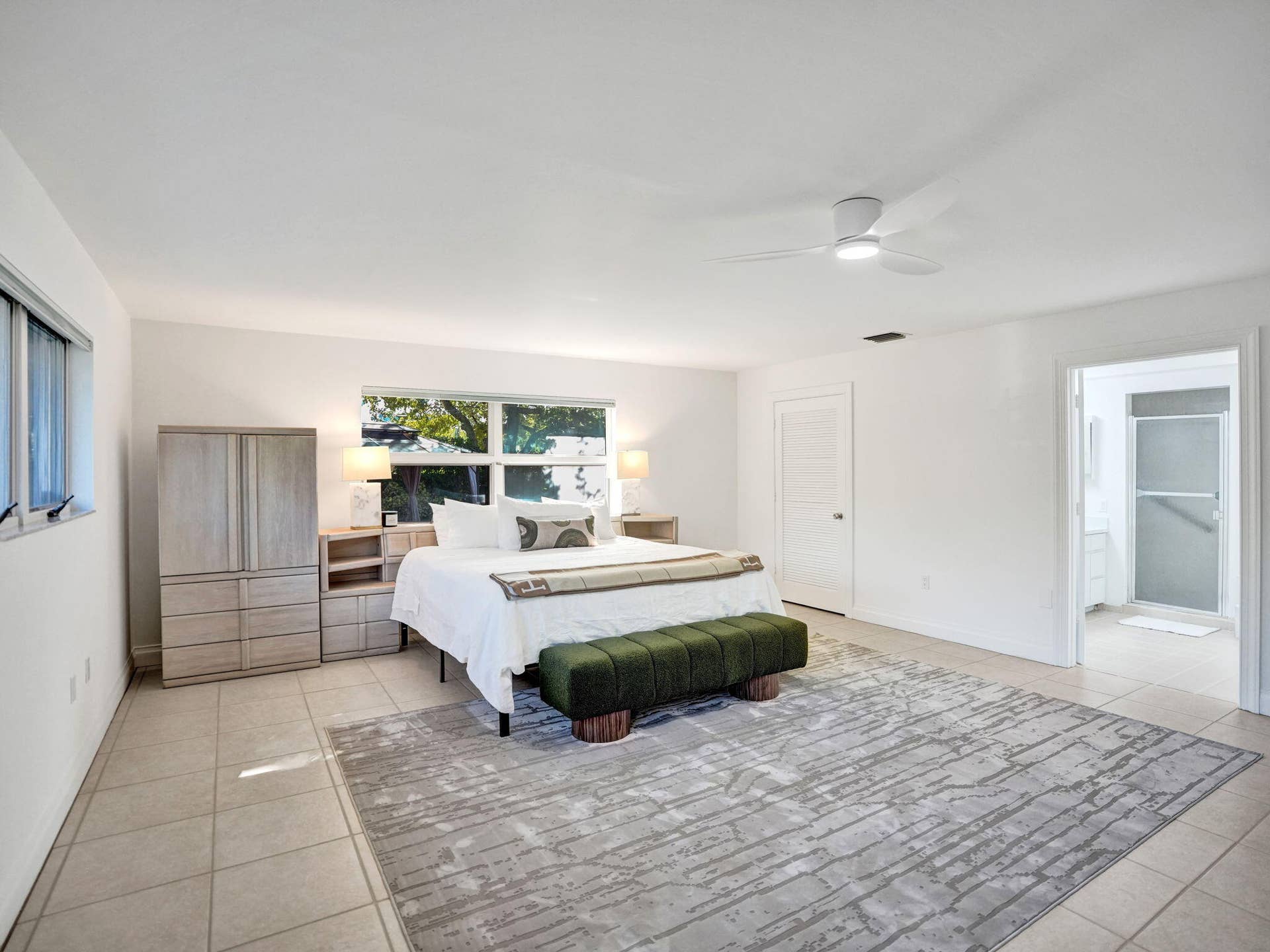 2600 NE 21st Street, Fort Lauderdale, FL 33305 Primary Bedroom