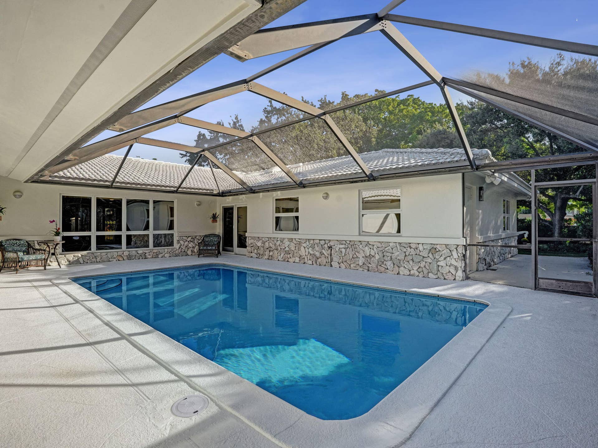 2600 NE 21st Street, Fort Lauderdale, FL 33305 68-web-or-mls-DSC07406