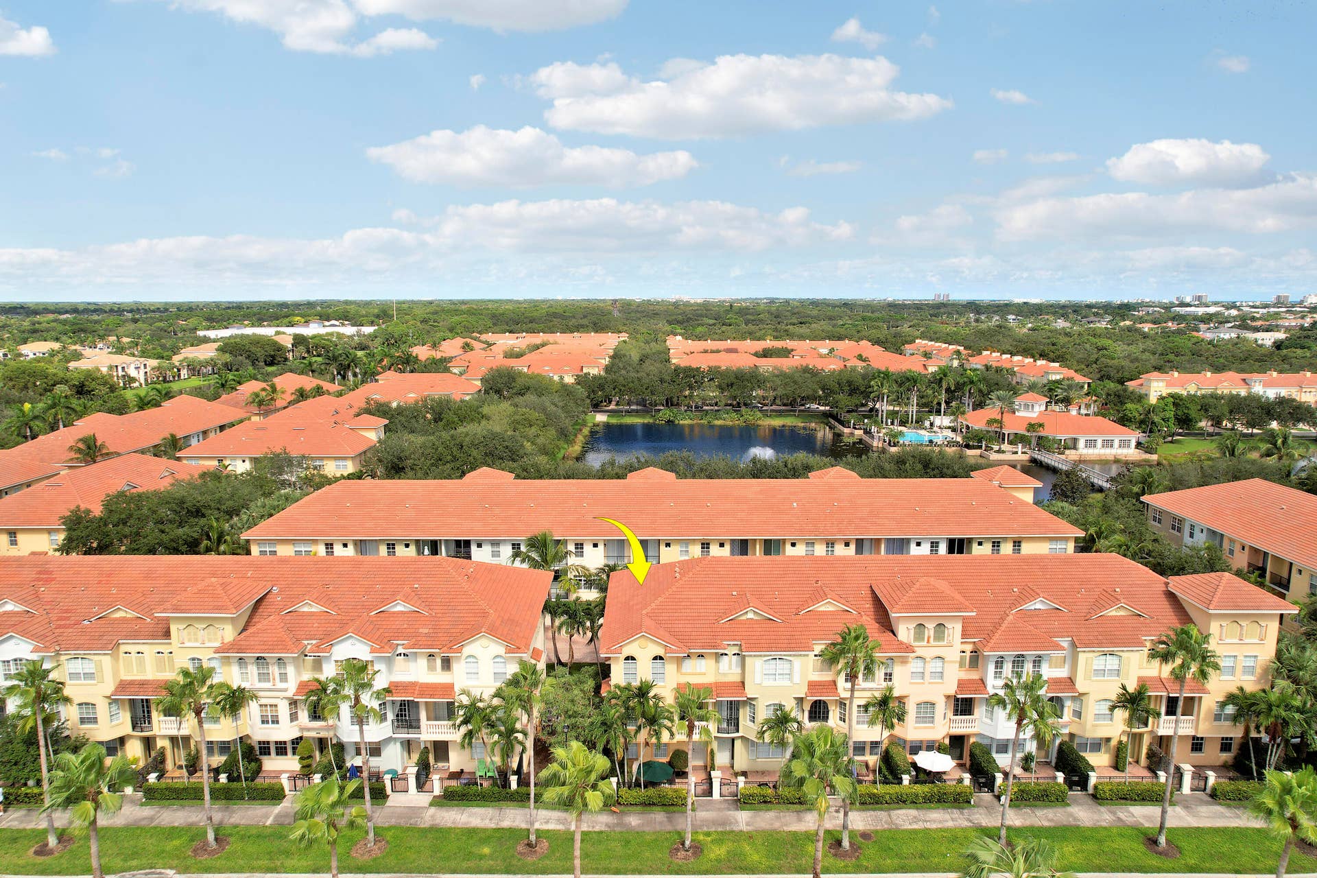 2548 Gardens Parkway - Aerials