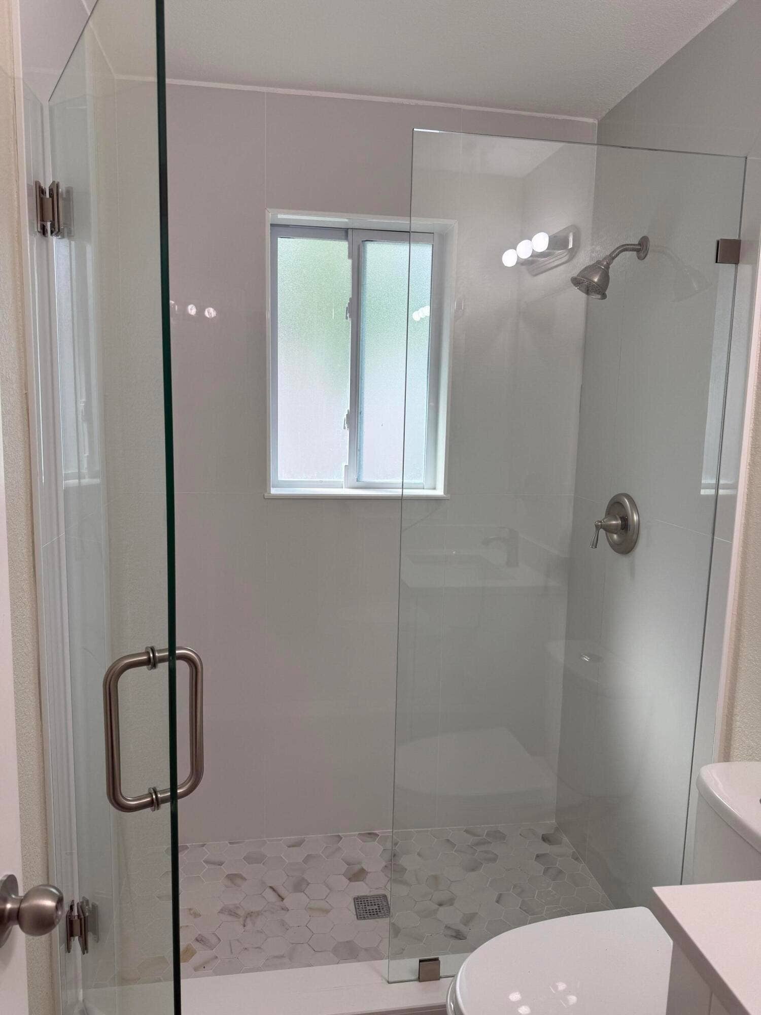 6801 Georgia Avenue, #2, West Palm Beach, FL 33405 Bathroom