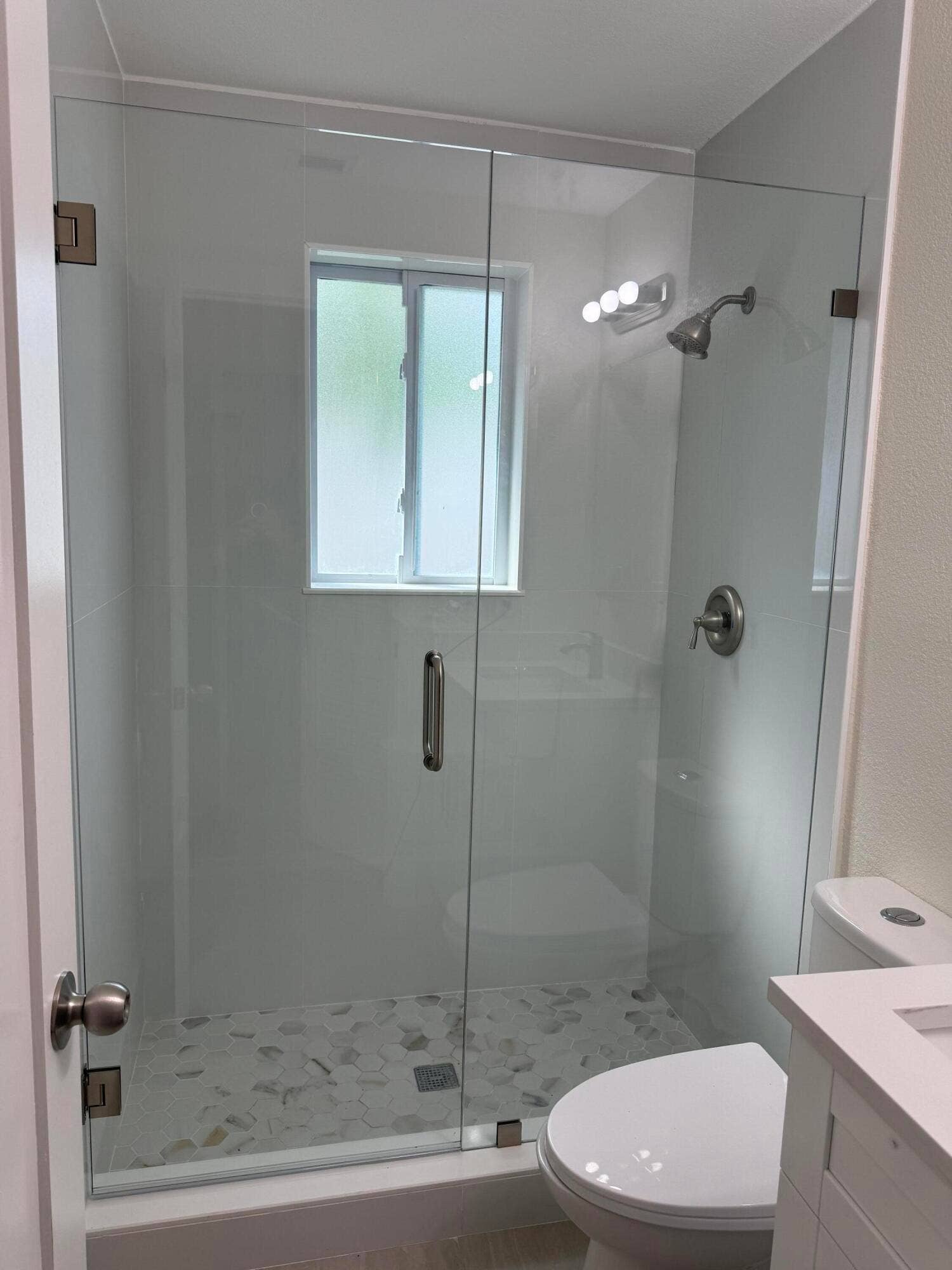 6801 Georgia Avenue, #2, West Palm Beach, FL 33405 Glass shower door