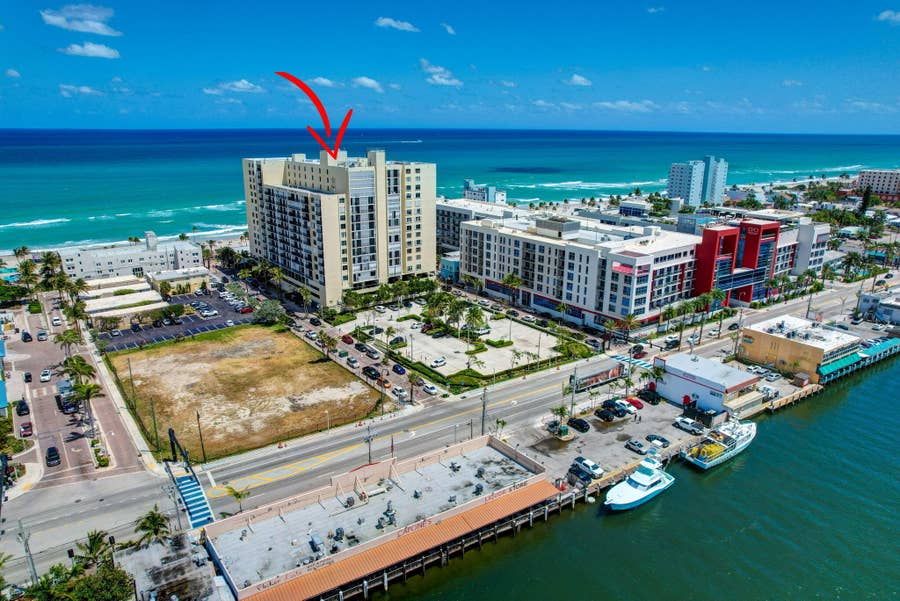 Property photo for 322 Buchanan Street, Hollywood, FL