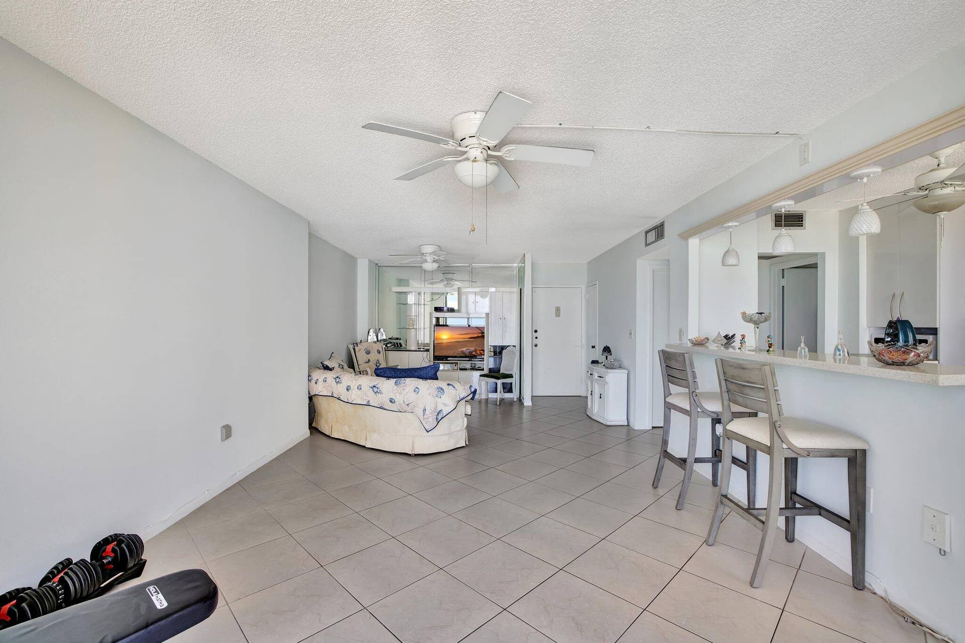 322 Buchanan Street, #1411, Hollywood, FL 33019 37-web-or-mls-699A2738