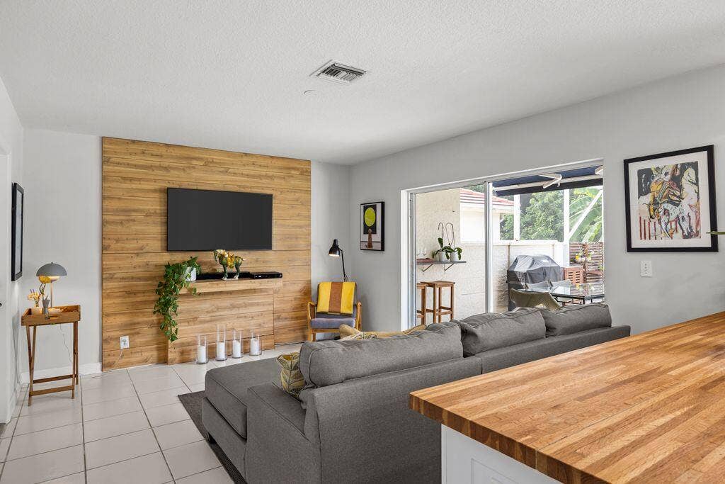 1695 S Club Drive, Wellington, FL 33414 rikke10