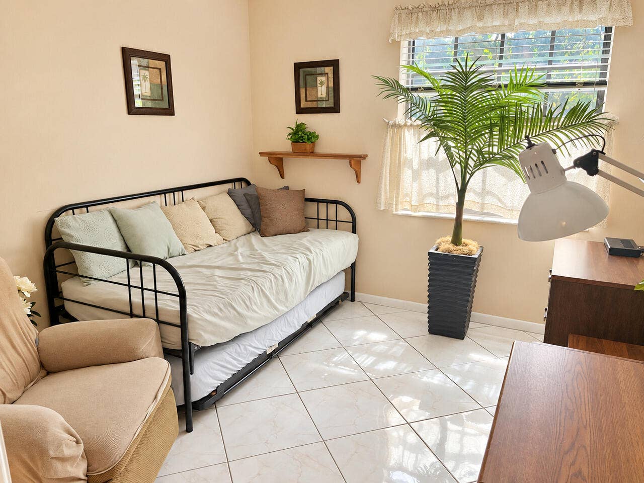 3rd bedroom 1