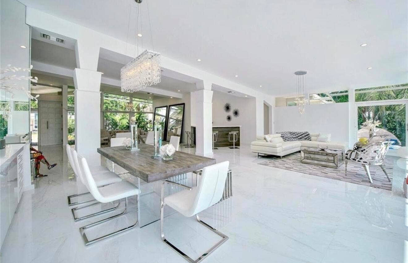 28 PELICAN Drive, Fort Lauderdale, FL 33301 IMG_7892