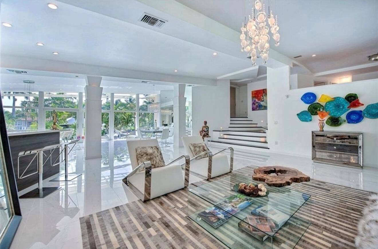 28 PELICAN Drive, Fort Lauderdale, FL 33301 IMG_7891