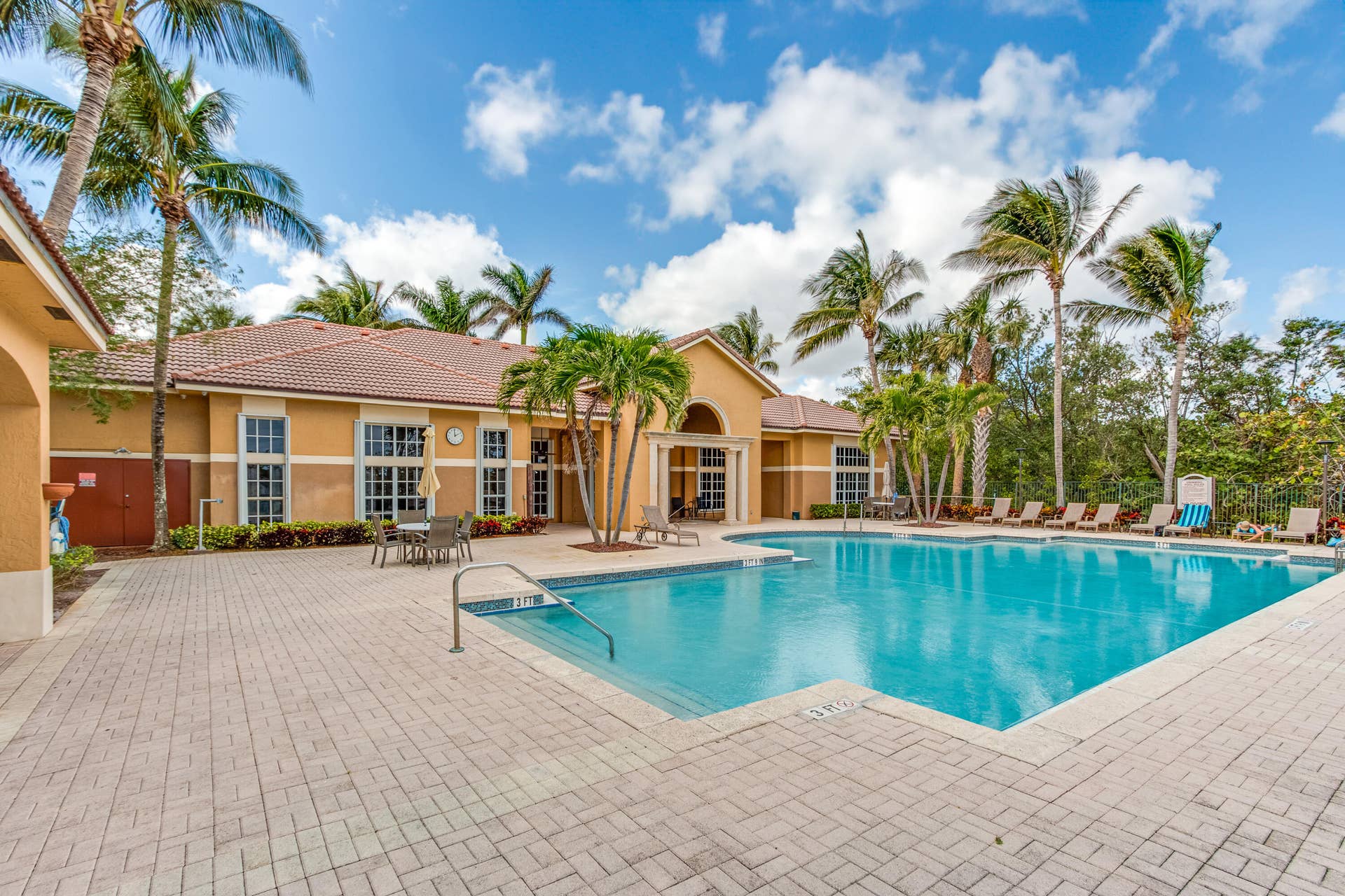 1100 SCOTIA Drive, #108, Hypoluxo, FL 33462 040-600ScotiaDrive-Hypoluxo-FL-33462-FUL